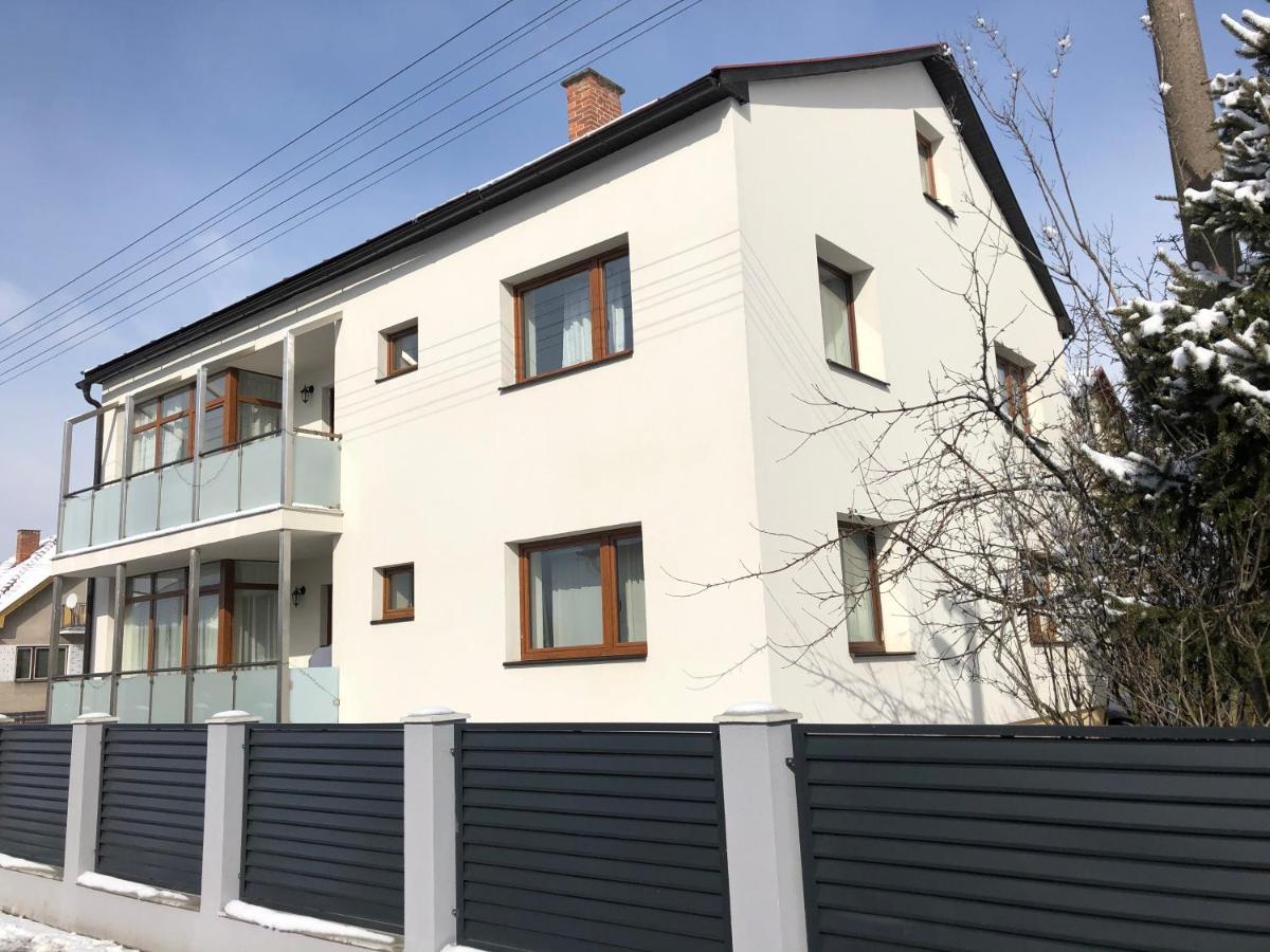 Hotel U Pepíka Liptovský Mikuláš Exterior foto